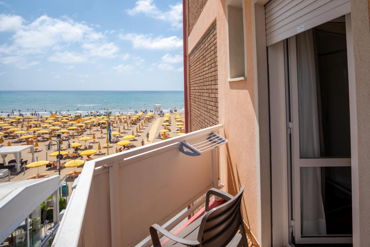 Hotel Loreley Lido di Jesolo Exterior foto